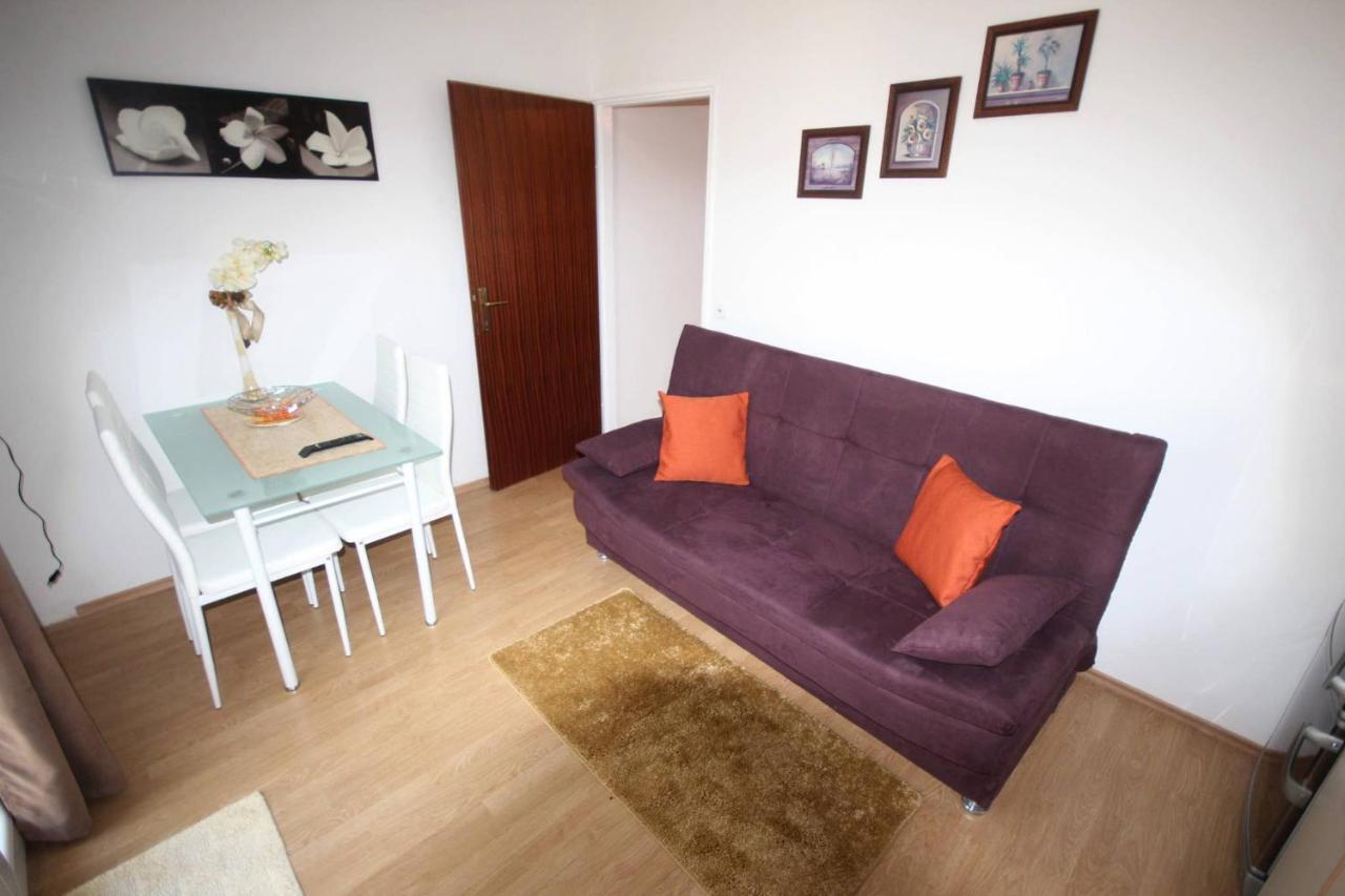 Small Apartment For A Great Holiday Zadar Buitenkant foto